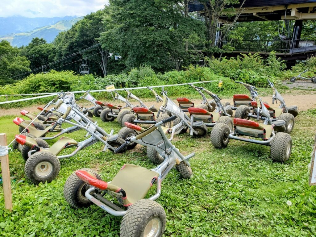 岩岳山頂　マウンテンカート